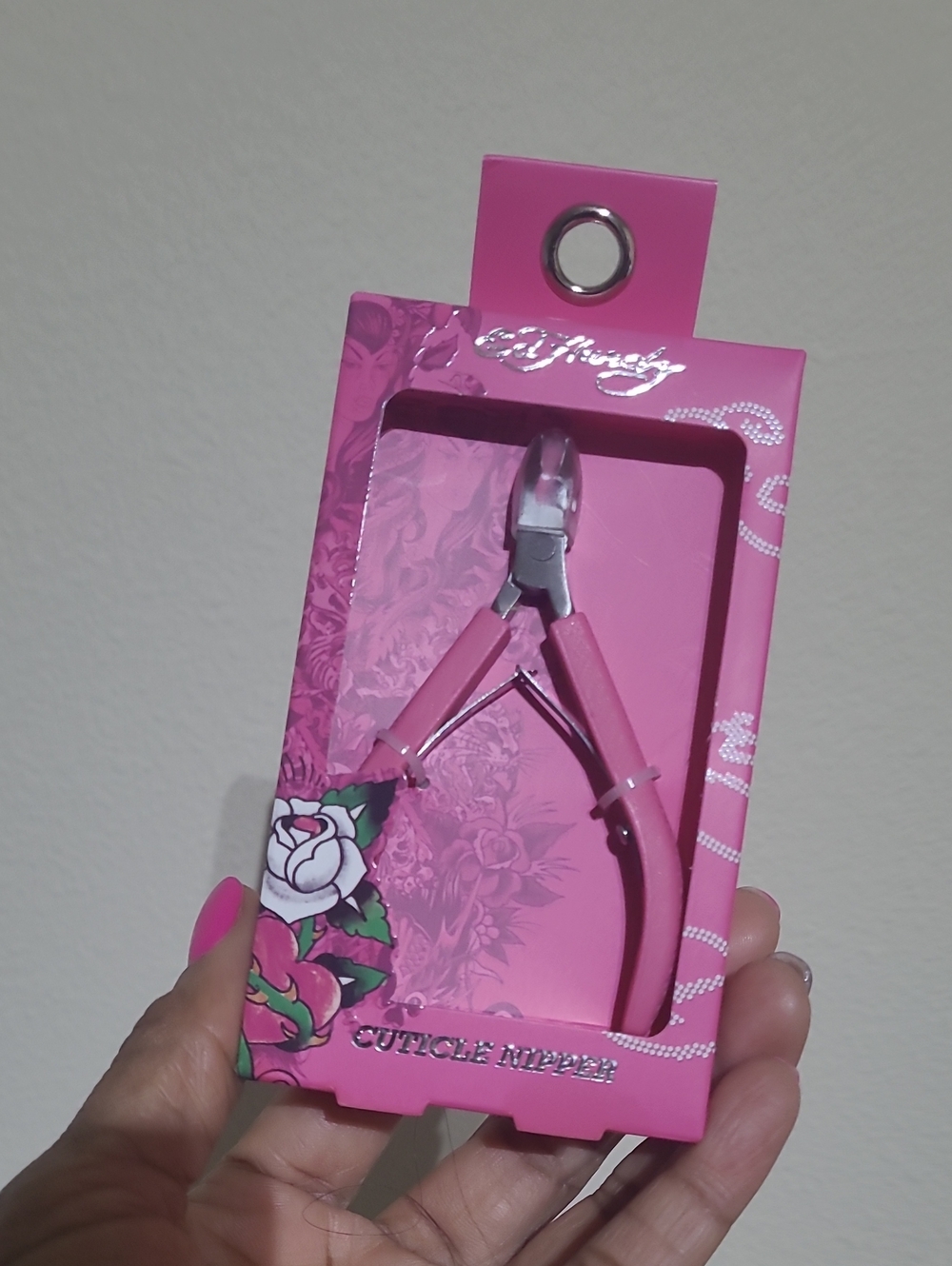 Ed Hardy Pink Cuticle Nipper Packaging